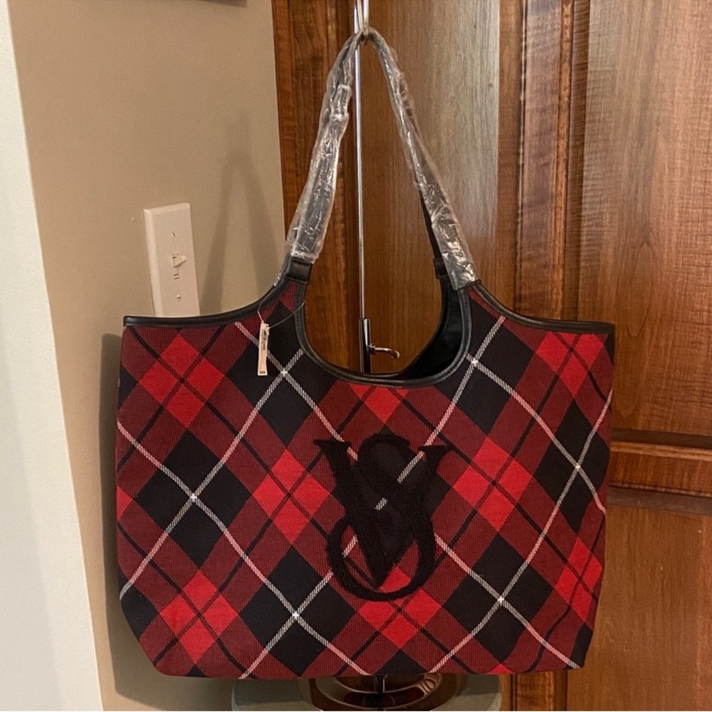 NWT Victoria’s Secret Red and Black Plaid Tote Bag